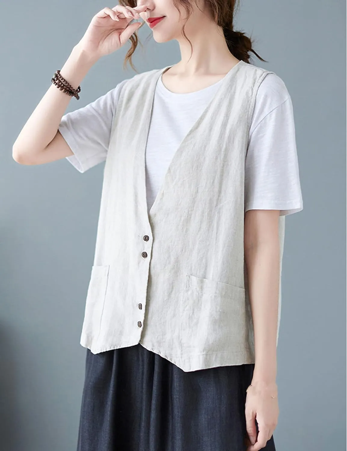 Bozanly Women's Sleeveless Button Down Vest Casual V Neck Cotton Linen Blazer Jacket with Pockets