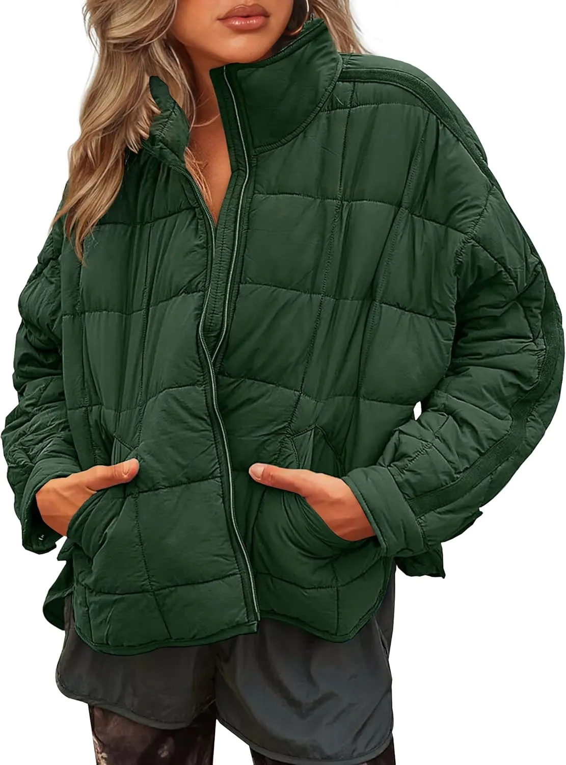 LEANI Women's Oversized Lightweight Puffer Jackets Long Sleeve Zipper Short Coat with Pockets