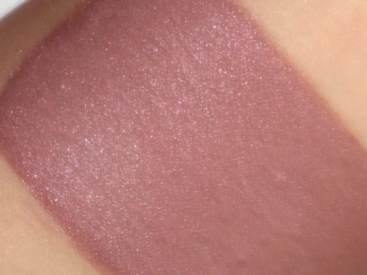 "Dragon's Blood" - Mineral Eyeshadow