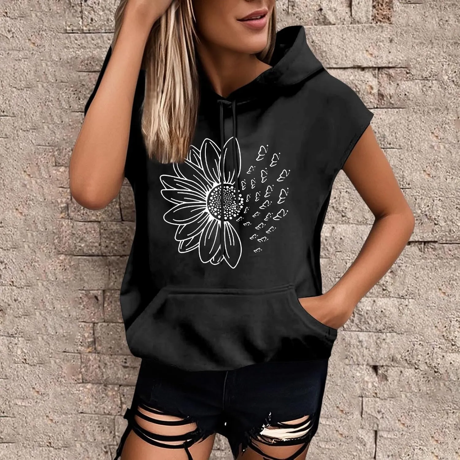 Sleeveless Hoodies for Women Plus Size Heart Print Hooded Sweatshirt Vest Loose Fit Summer Workout Athletic Tank Tops