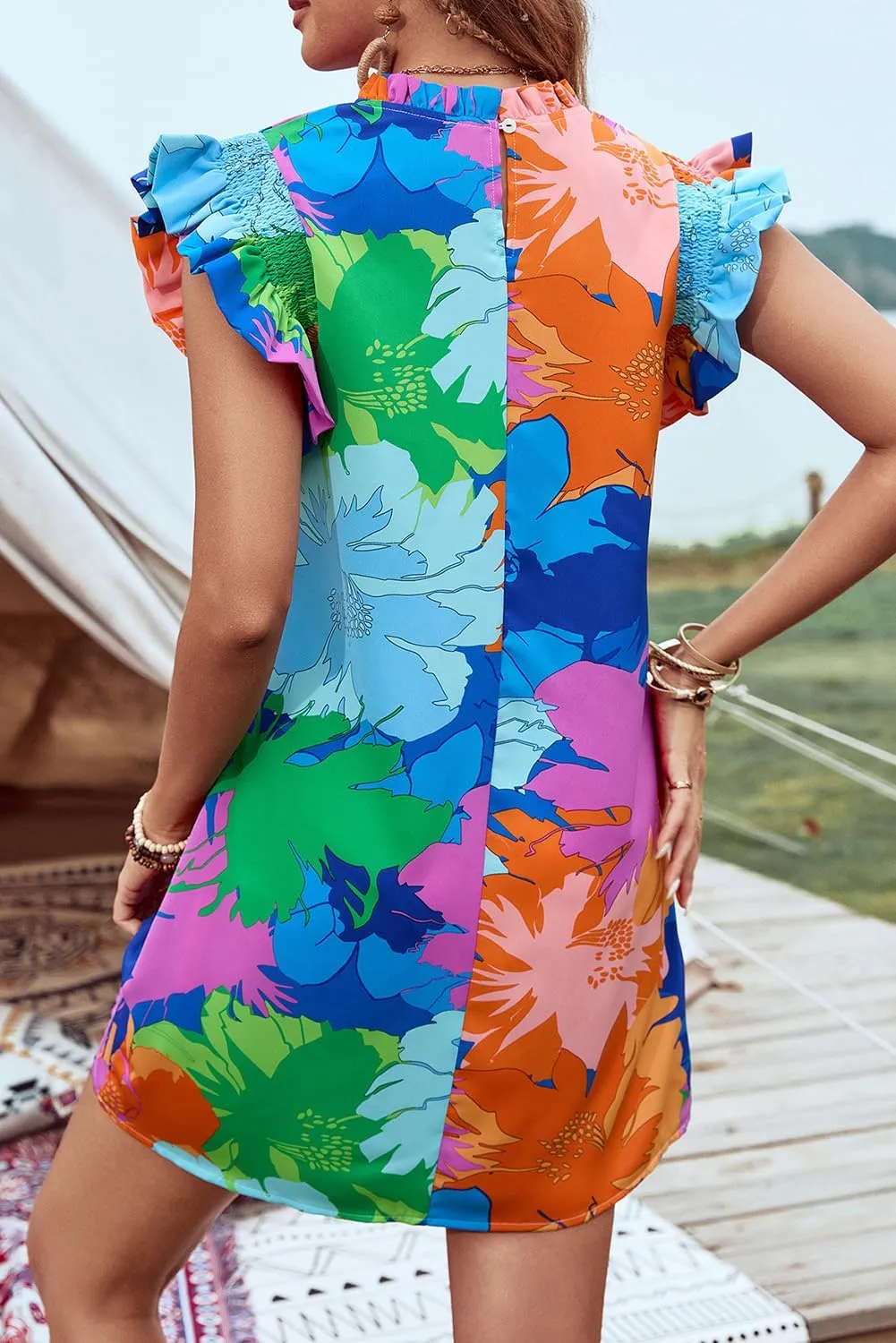 Womens Dress Blue Bold Floral Flutter Sleeve Shift Mini Dress with Pockets