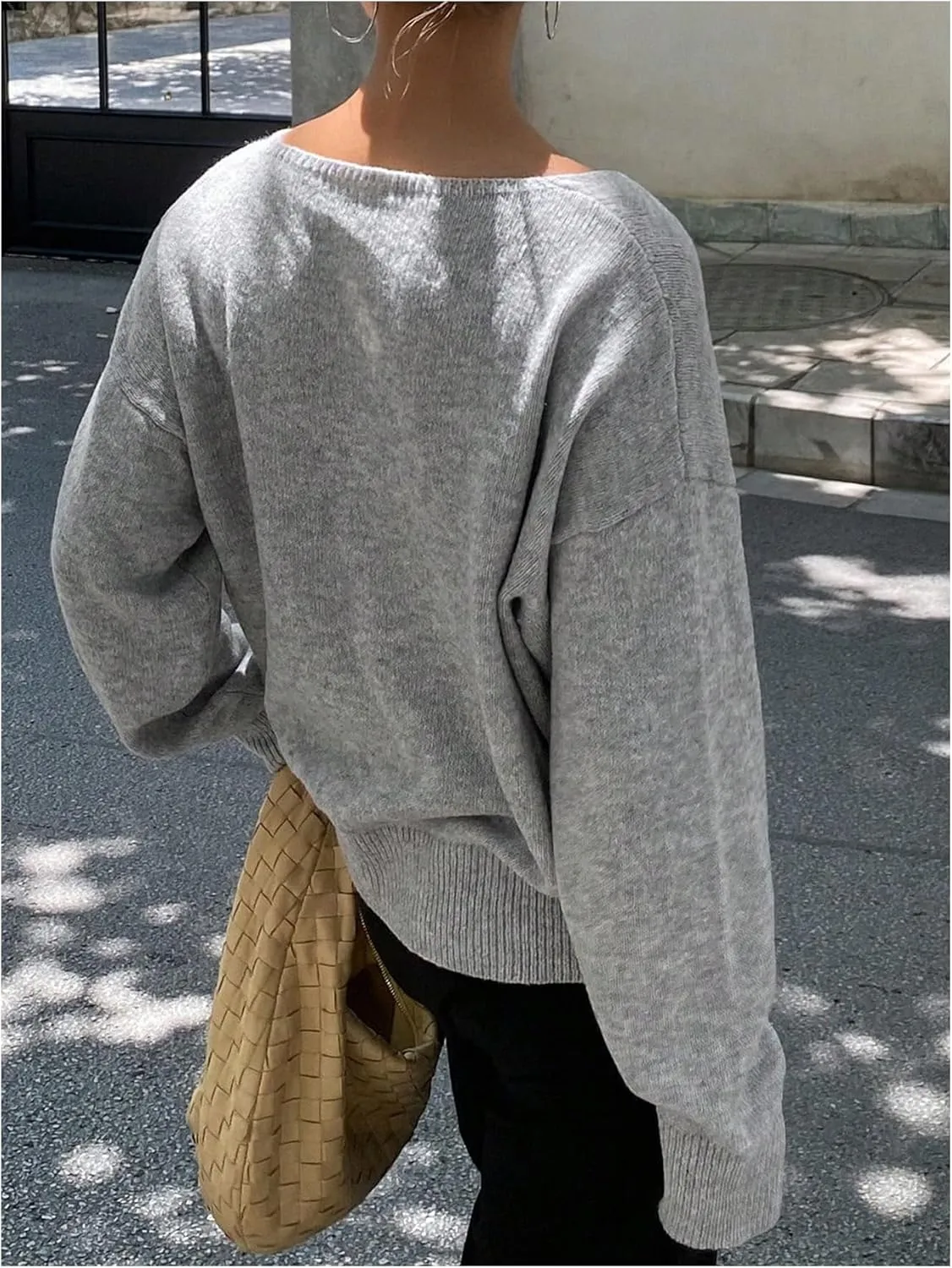 Women's V Neck Knit Sweater Long Sleeve Lightweight Off The Shoulder Sweaters Pullovers Trendy