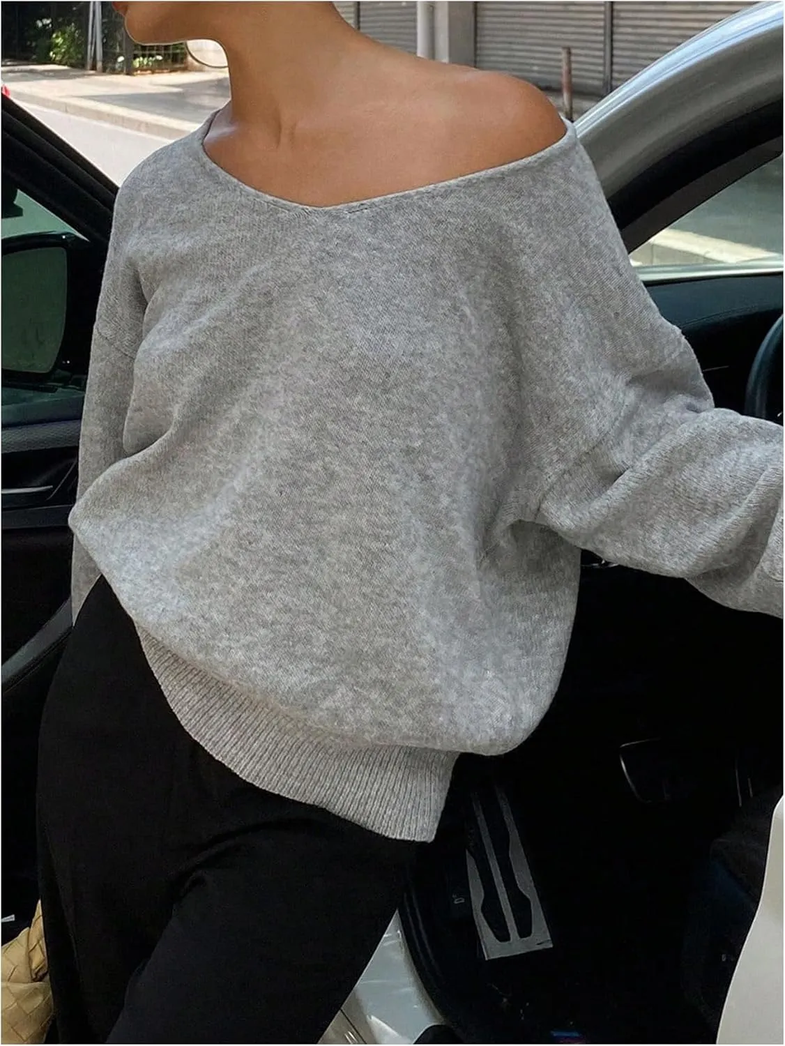 Women's V Neck Knit Sweater Long Sleeve Lightweight Off The Shoulder Sweaters Pullovers Trendy