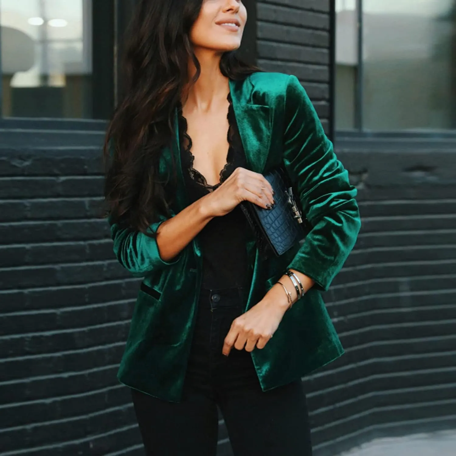 Women's Velvet Suit Blazer Jacket Casual Office Work Long Sleeve Button Pockets Tailored Jacket Coat Blazer