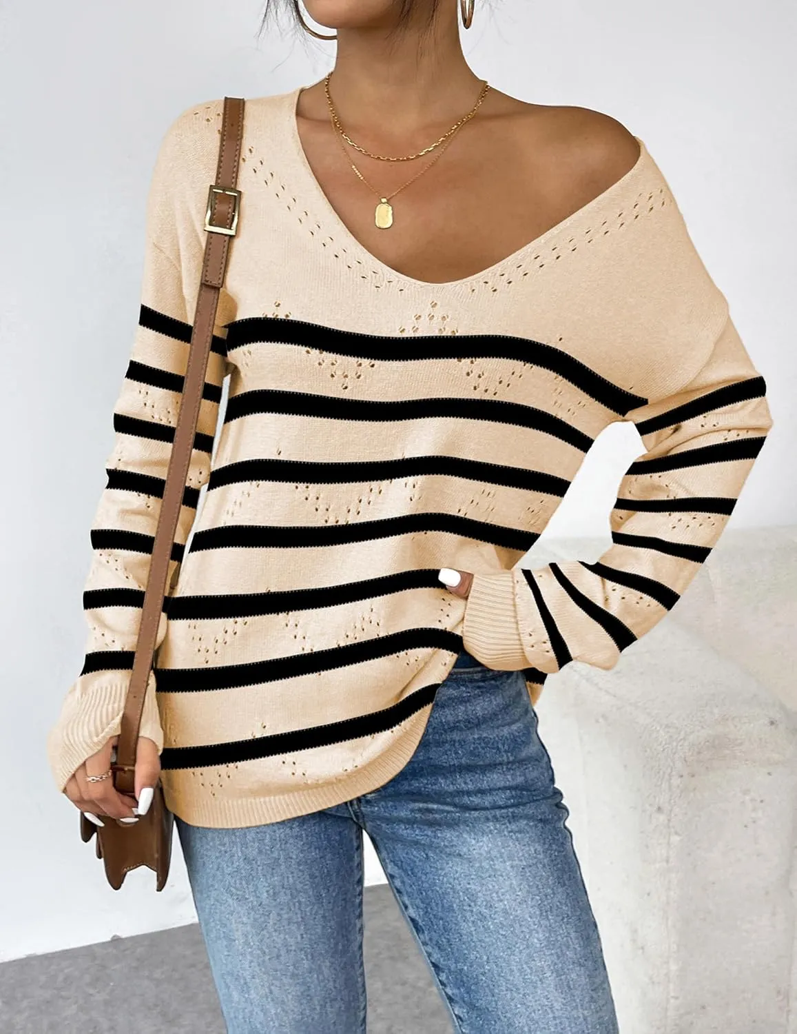 Zeagoo Womens Sweaters Trendy Fashion Long Sleeve Sweaters Off Shoulder Crochet V Neck Knit Pullover Tops Outfits